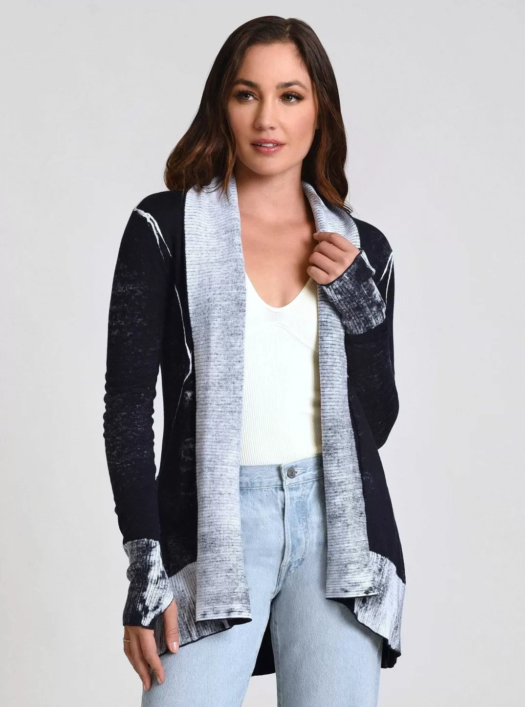 Blanc Noir Cardigan Drape Sur Le Devant Huntress^Femmes Hauts