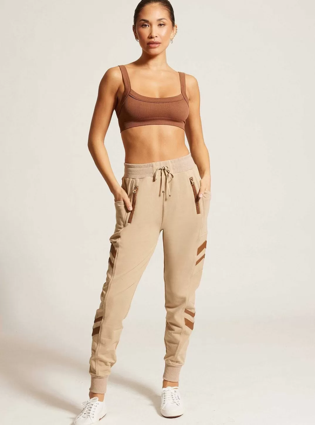 Blanc Noir Katia Jogger Bordures Dorees^Femmes Voyage