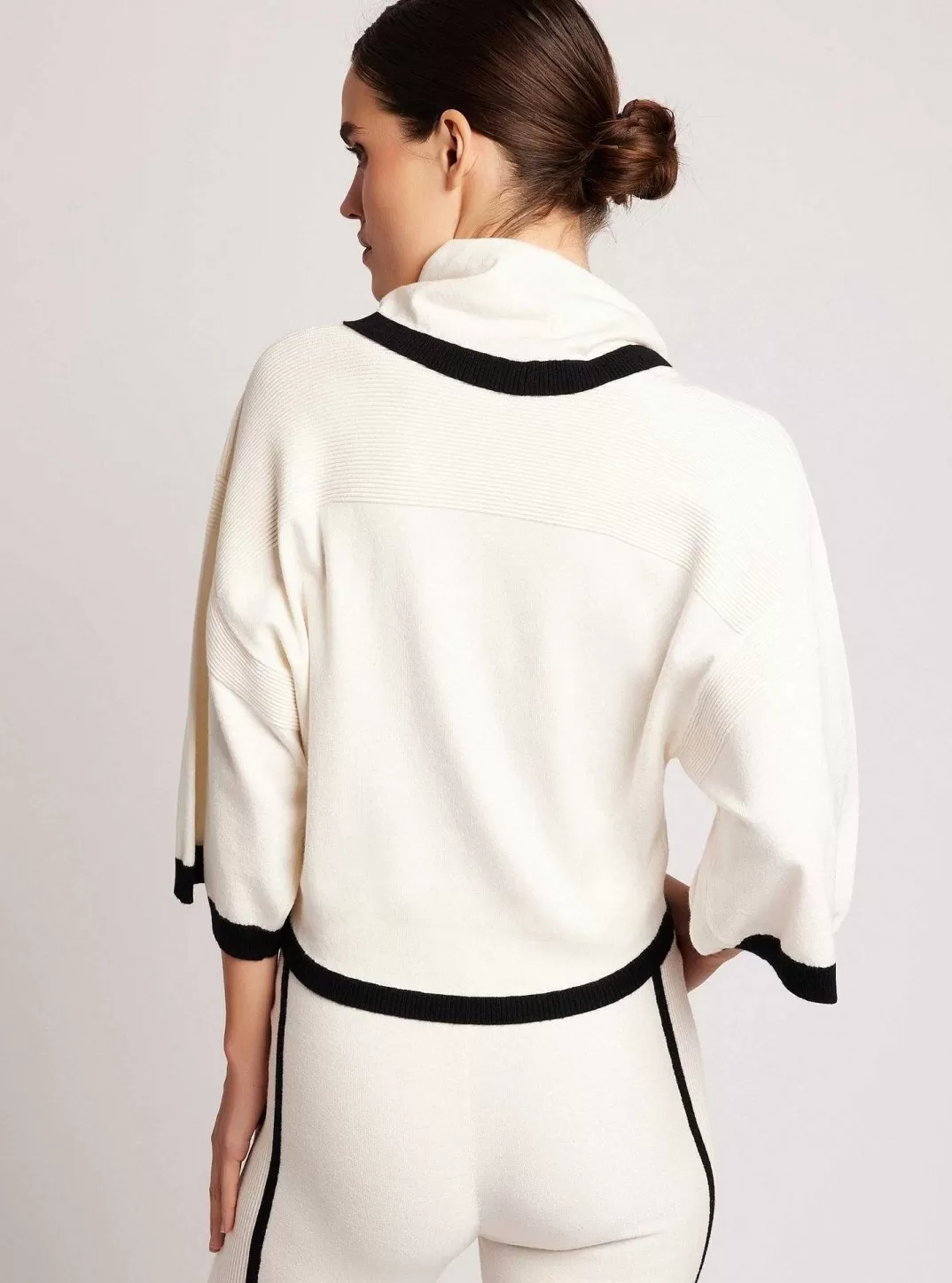 Blanc Noir Pull A Col Benitier Portola^Femmes Chandails