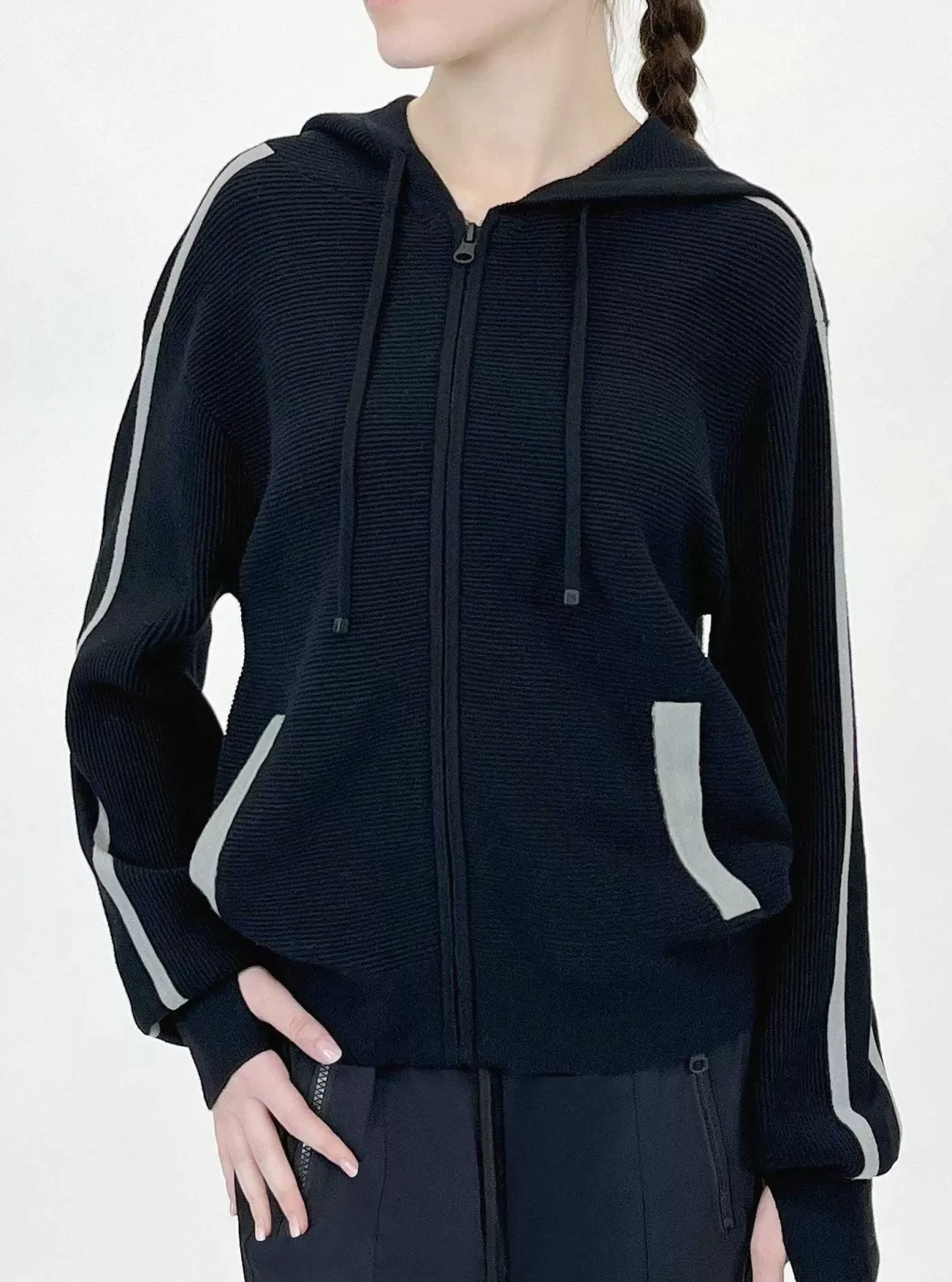 Blanc Noir Sweat A Capuche Zippe Portola^Femmes Chandails